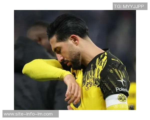 多特蒙德半场领先斯图加特埃姆雷詹点球破门拜尔补射得分